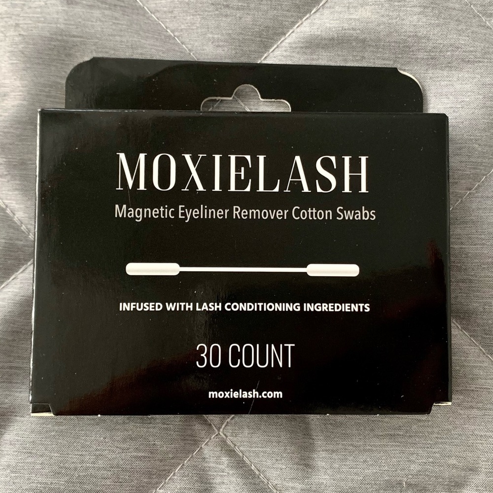 MoxieLash Magnetic Lash Duo with (2) Magnetic Liners and Remover Swabs - Picture 4 of 5